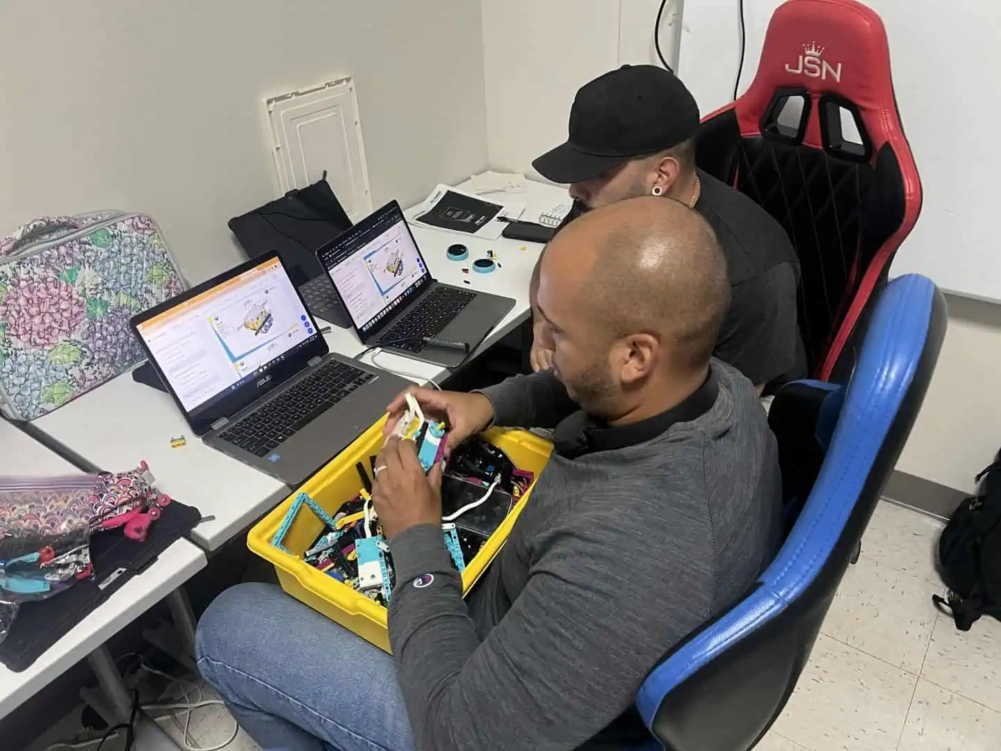 Capacitación Profesional Techno Inventors